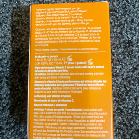 Dermalogica Biolumin-C Serum - full size 1.0 oz and travel size 0.34 oz - Picture 2 of 4